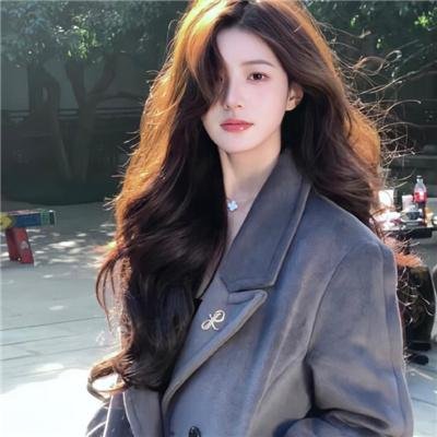 我想变成鸟,所以跳起来